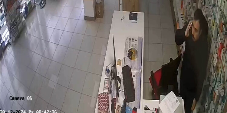 Damadının eczanesine pompalı tüfekle ateş açtı