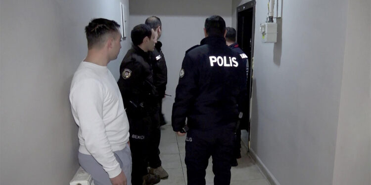 Apartmanda gaz sızıntısı paniği