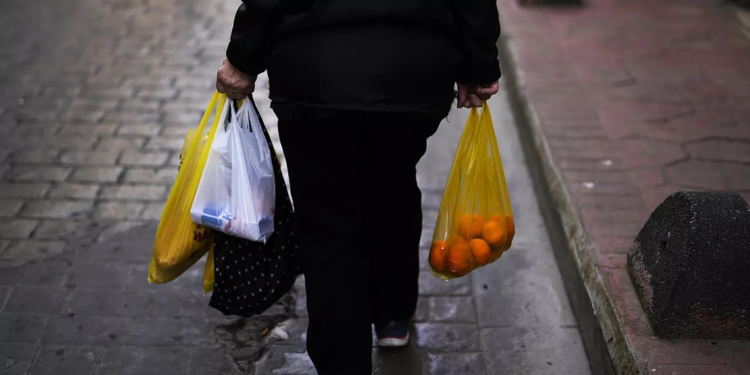 Açlık sınırı 30 bini geçti, yoksulluk sınırı 80 bine dayandı