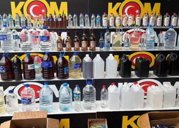 Adana'da yılbaşı öncesi sahte ve kaçak içki operasyonu; 8 gözaltı