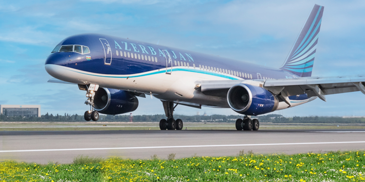 Azerbaycan, Rusya'nın 7 şehrine uçuşları durdurdu