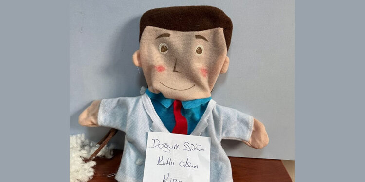 Bez bebeğe gizlenmiş metamfetamin ele geçirildi