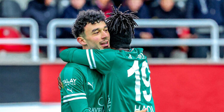 Gökdeniz Bayrakdar ilk yarıyı sessiz tamamladı