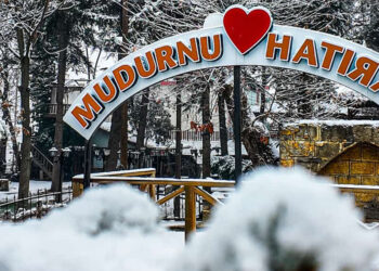 Bolu'da 4 ilçede eğitime kar engeli