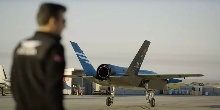 Baykari İtalyan Piaggio Aerospace’i satın alıyor