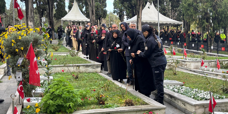 Beşiktaş'taki terör saldırısında şehit olanlar anıldı