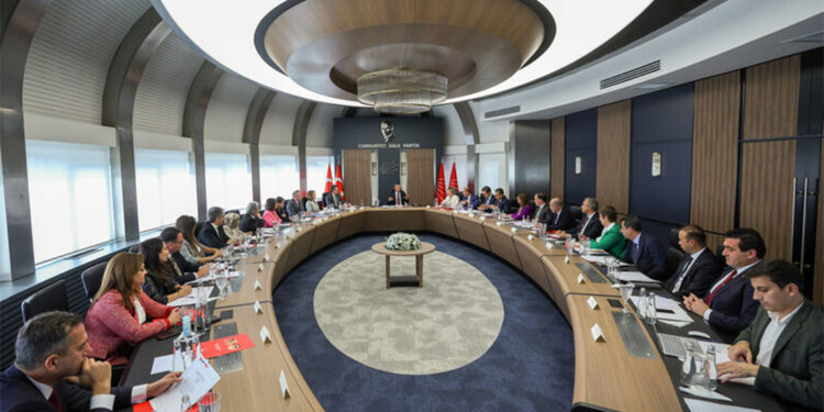CHP MYK olağanüstü toplanıyor