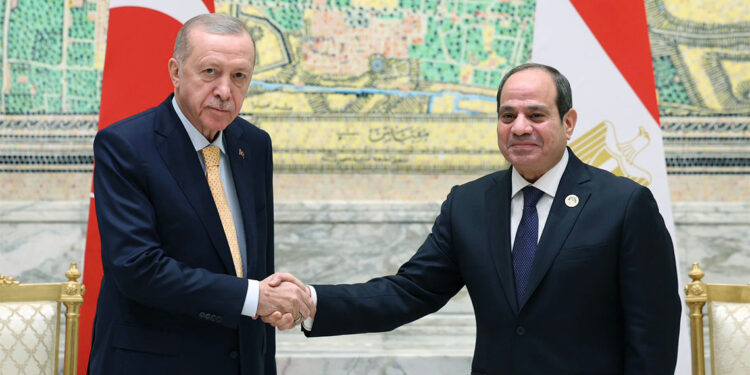 Cumhurbaşkanı Erdoğan, Mısır Cumhurbaşkanı es-Sisi ile görüştü