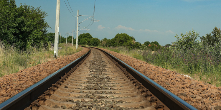 Çin'de demir yolu inşaatı çöktü: 13 işçi kayıp