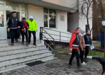 Çocuğa parkta cinsel istismar iddiasına 3 tutuklama