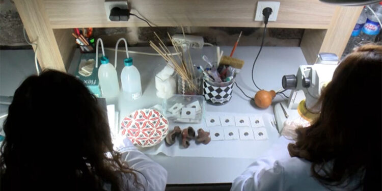 Diyarbakır'daki tarihi eserlerin restorasyonunda kadın eli