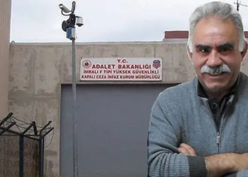 Dem Parti heyeti, İmralı'da Öcalan ile görüşüyor