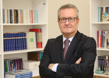 Dijital platformlar çocuk haklarına saygı gösterme yükümlülüğü taşımalı