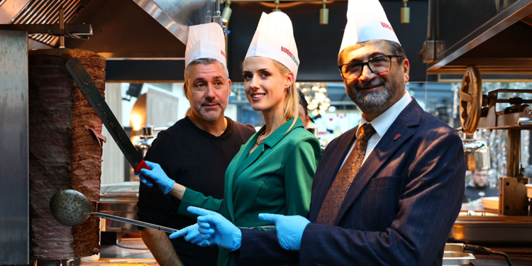 Dönerin bin yıllık tarihi, belgelerle Avrupa Komisyonu’na sunuldu