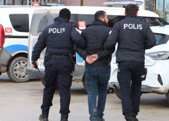 Eskişehir'de eğlence mekanında silahlı kavga