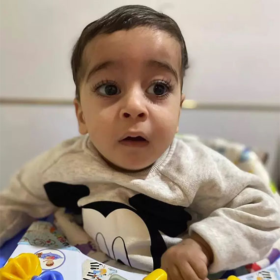 Kayseri'de Şehit Orhan Tahtasakal İmam Hatip Ortaokulu öğrencileri, evden getirdikleri meyveleri okulda satıp SMA'lı Muhammed'e destek oldular.