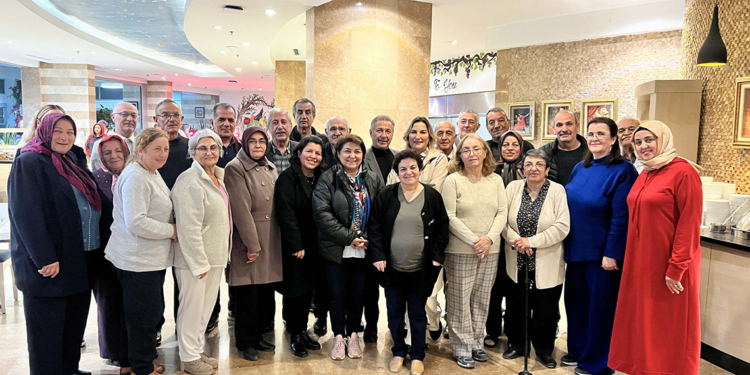 Emekliler için 5 yıldızlı otelde ücretsiz tatil projesi