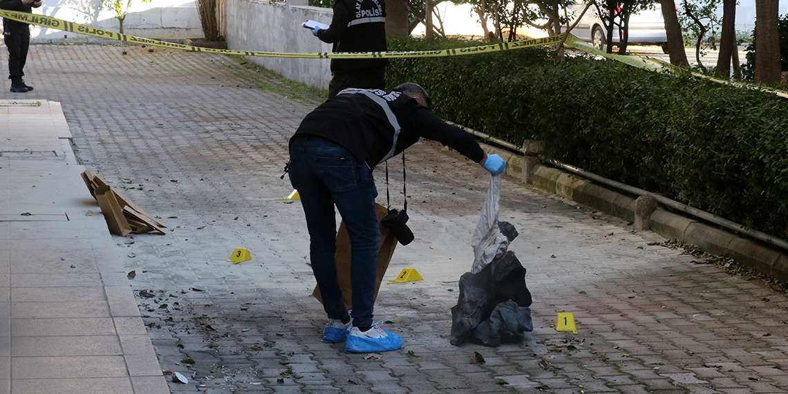 Eski eşinin üzerine benzin döküp ateşe verdiği Pınar, ağır yaralandı