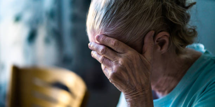 Ev işleri, egzersiz ve sosyalleşme demans riskini azaltıyor