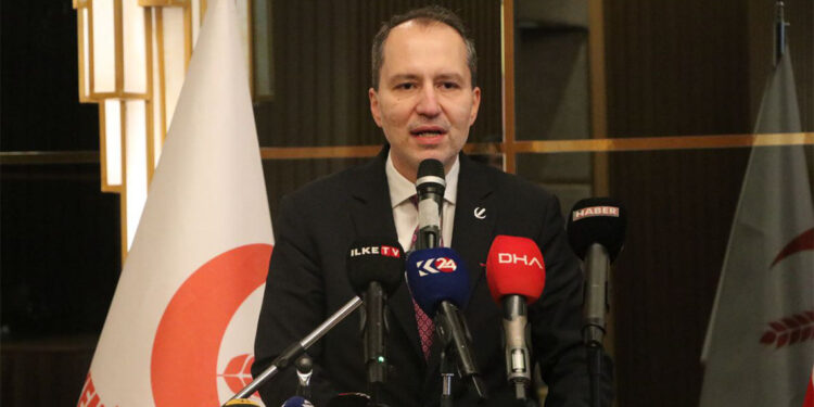 Öcalan 'Silah bırakın' çağrısı yapacaksa bunu İmralı'dan yapmalı