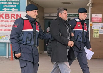 Firari FETÖ hükümlüsü eski polis, çalıştığı fabrikada yakalandı