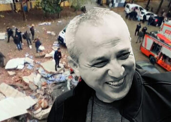 Fırtınanın yıktığı duvarın altında kalan baba öldü