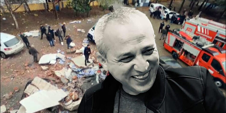 Fırtınanın yıktığı duvarın altında kalan baba öldü