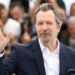 Gary Oldman, İngiliz gizli servisi için Noel şiiri seslendirdi