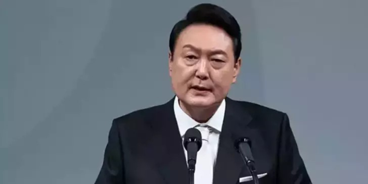 Güney Kore Devlet Başkanı Yoon görevden alındı