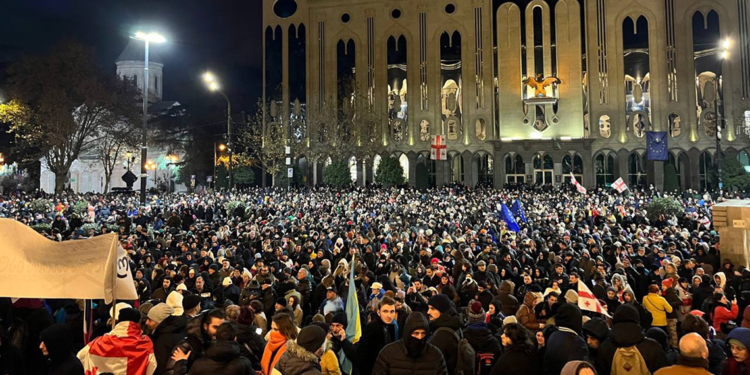 Gürcistan'da protestolar sürüyor