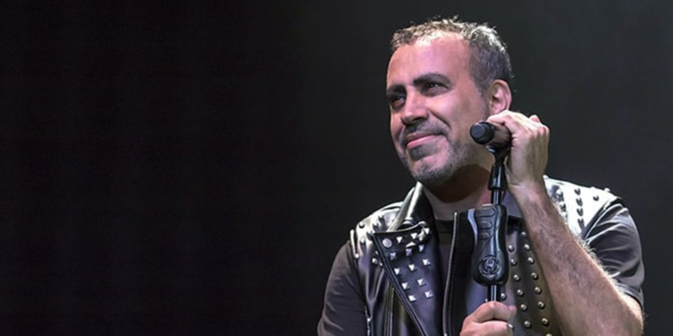 Haluk Levent hastaneye kaldırıldı