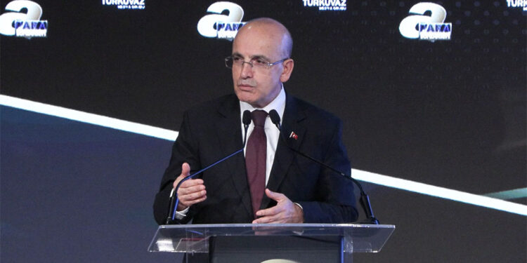 Bütçe disiplinini deprem yaralarını sararken tesis ettik