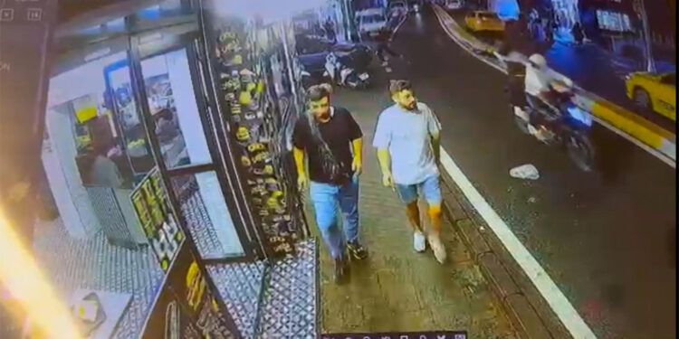 Beyoğlu'nda husumetlisine ateş açan saldırgan 4 kişiyi vurdu