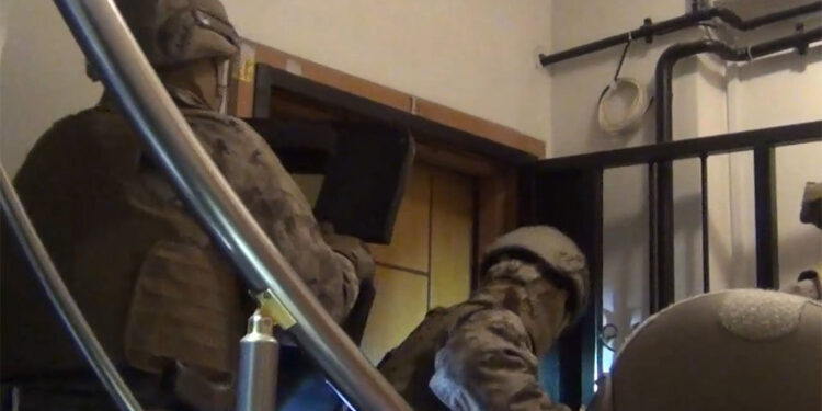 Taksim'deki bombalı saldırıya ilişkin 11 şüpheli gözaltında