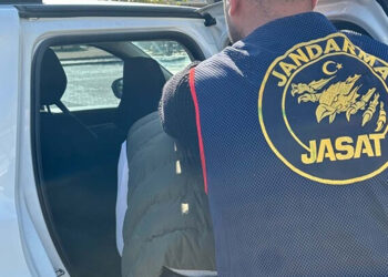 İzmir'de Daltonlar operasyonu; 3 tutuklama