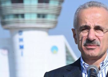 İstanbul Havalimanı'nda 3 pistte eş zamanlı iniş-kalkış yapılacak