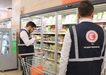 İzmir'de fahiş fiyatlandırmaya karşı marketlerde denetim