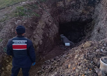 Kaçak kazı yapıldığını fark eden jandarma 1 kişiyi gözaltına aldı