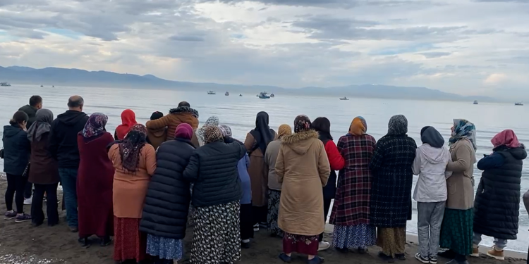 Kayıp amatör balıkçıları arama çalışmalarında 3'üncü gün