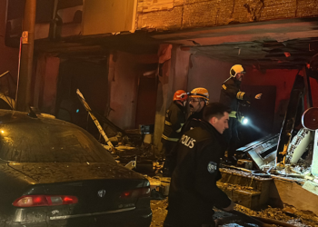 Kocaeli'de 4 katlı binada doğal gaz kaynaklı patlama; 14 yaralı