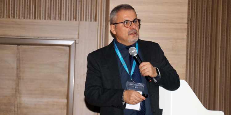 Kök hücre tedavilerinde umut verici sonuçlar alıyoruz