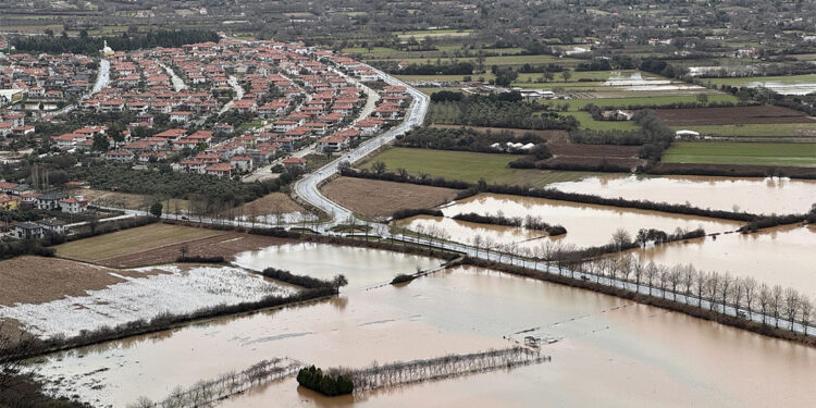 Muğla'da tarım arazileri su altında kaldı
