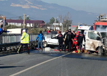 Muğla'da zincirleme kaza; 7 yaralı