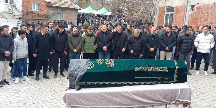 Patlamada hayatını kaybeden işçilerden Tuba Sert toprağa verildi