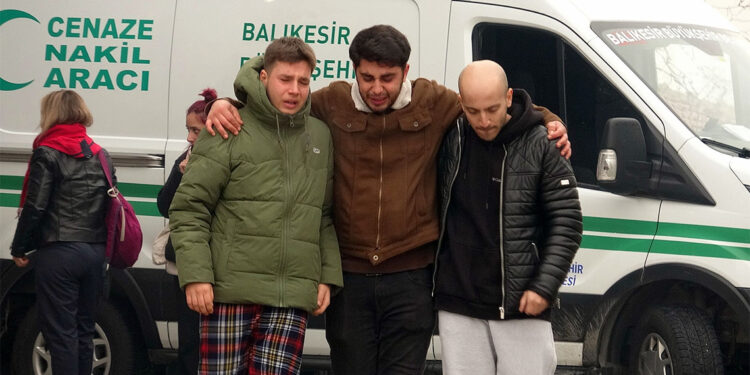 Patlamada ölen 11 işçinin otopsi işlemleri tamamlandı