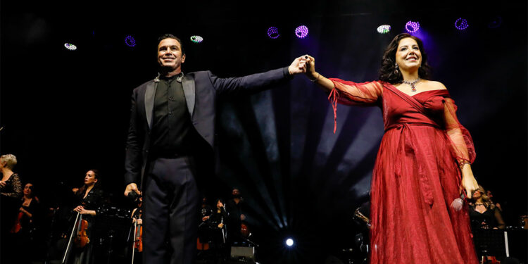 Mario Frangoulis güçlü yorumu ile unutulmaz bir gece yaşattı