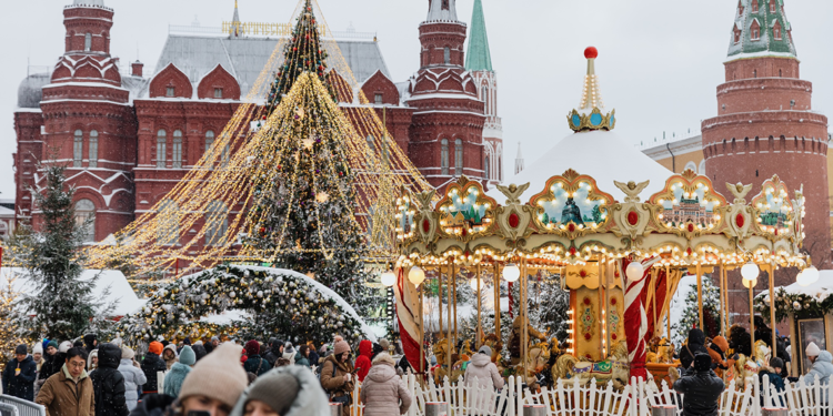 Moskova’da renkli yeni yıl festivali
