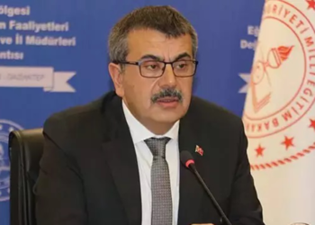 Mülakatlarda hukuksuzluk iddia edenler başvursun, gereğini yaparız