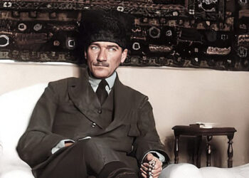 Atatürk'e hakarete 1 yıl 10 ay hapis
