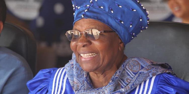 Namibya'da ilk kadın cumhurbaşkanı seçildi